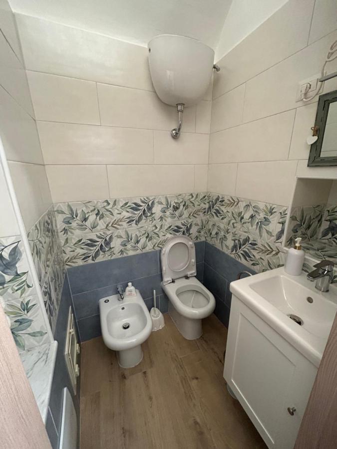 Casa San Gennaro 33A Lägenhet Neapel Exteriör bild